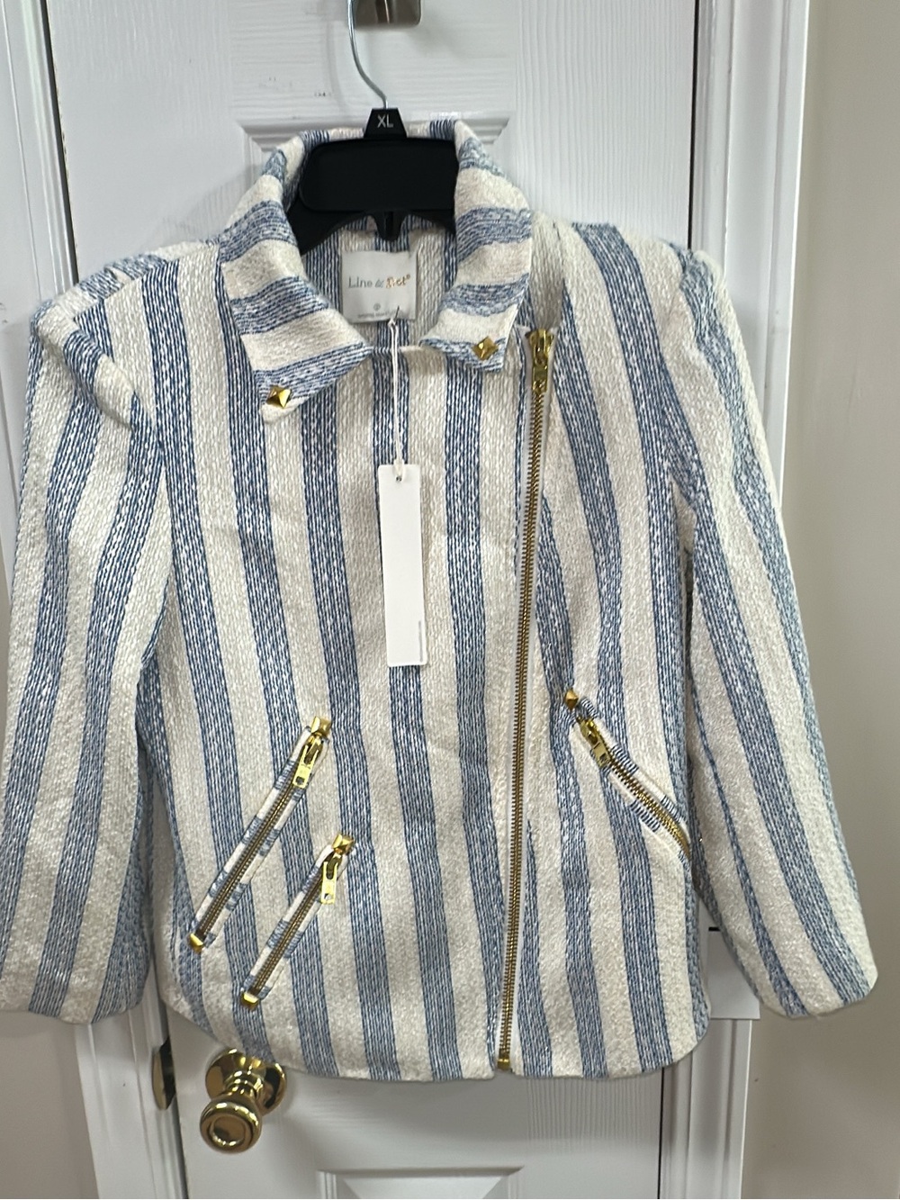 Line & Dot NWT Blue and White Striped Zip-Front Jacket pit to pit 18 (mix 38)